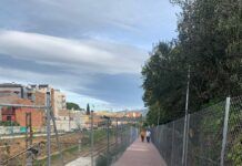 Abre el pasaje que conecta el parque del paseo de la Muntanya con la calle de Agustí Vinyamata