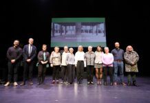 Los granoladores entregan las medallas de la ciudad 2024