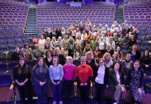 Cientos de mujeres participan en la segunda reunión de mujeres de granoladores: «Teje la complicidad entre las mujeres. Construimos ciudad «