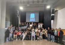 Los estudiantes del Instituto Cumella y la Escuela Pia de Caldes empatan en la tercera edición de la Liga de Debate