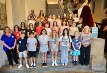 El Consejo de Niños propone mejoras para la ciudad en una audiencia pública con el alcalde y el concejal de educación, niños y jóvenes